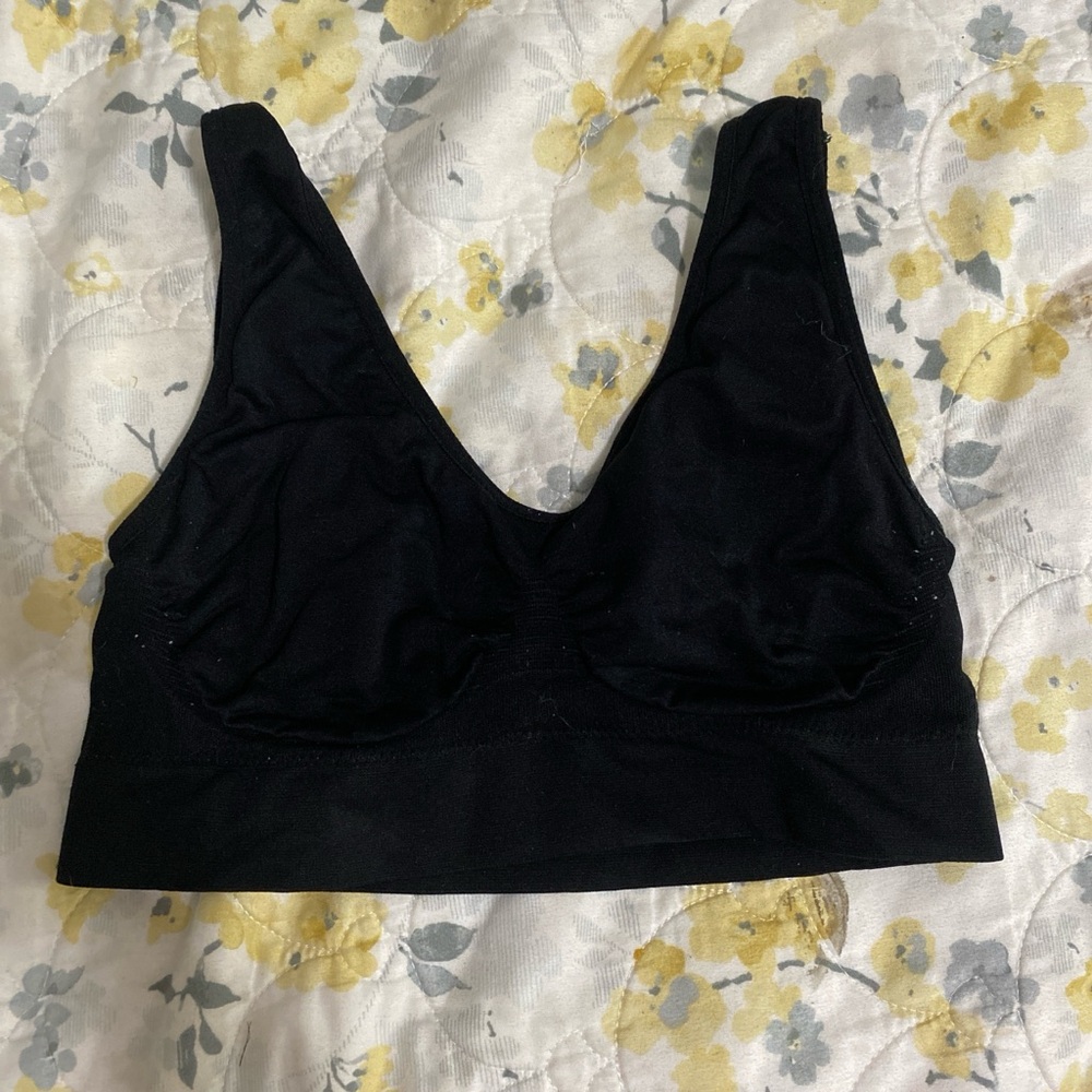 Black sports bra | size: small Condition: normal- wear